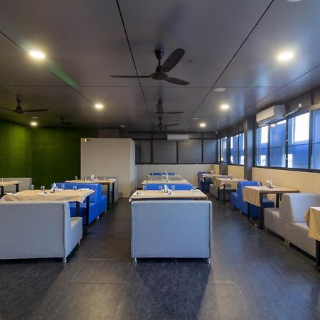 Hotel Green City 甘地讷格尔 外观 照片