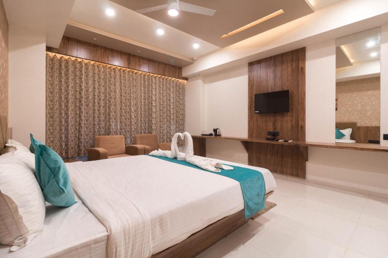 Hotel Green City 甘地讷格尔 外观 照片