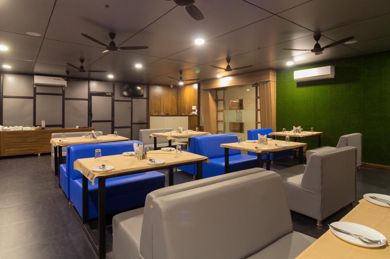 Hotel Green City 甘地讷格尔 外观 照片