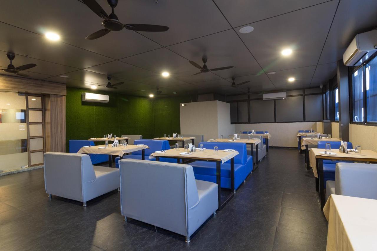 Hotel Green City 甘地讷格尔 外观 照片